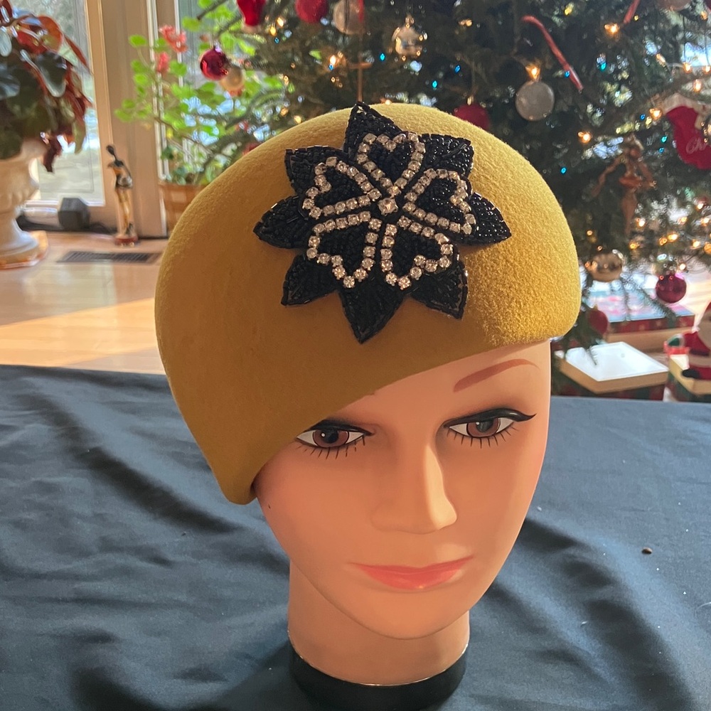 Elegant Mustard Yellow Beret with Black Beaded Rhinestone Embellishment